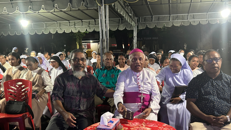 Natal Bersama Dekenat Larantuka (4)